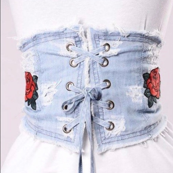 GO TO GIRL STYLE- Denim Rose Waist Belt - Picture 2 of 4